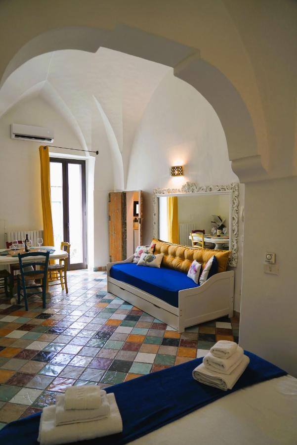 Domus Magistri - A Pochi Passi Dal Centro Storico Villa Ostuni Exterior photo